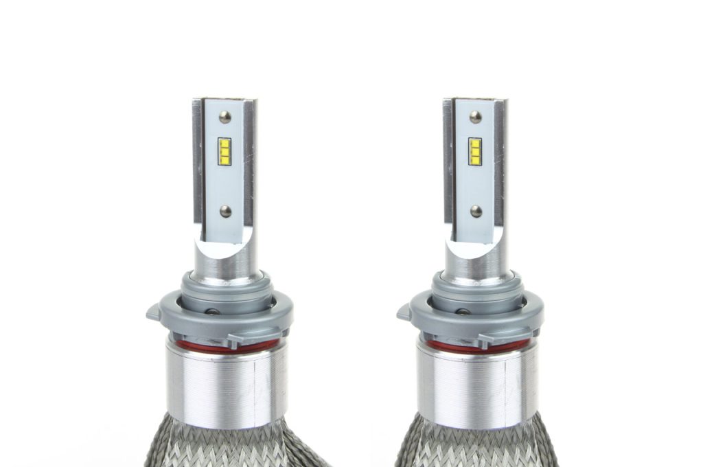Εικόνα 1 από 2 — Amio – Σετ Λαμπτήρων LED RS+ SERIES CAN BUS τύπου HB3 – 9005 τάση λειτουργίας 12-36V απόδοσης 50W για Επιβατικά Αυτοκίνητα και Φορτηγά – 2 τεμ. (01087/AM)