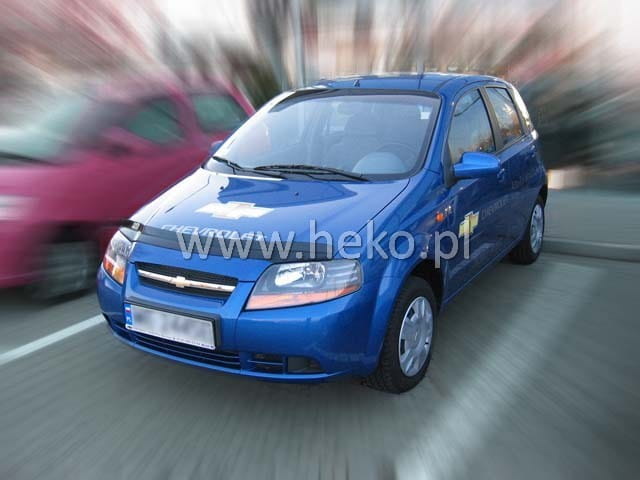Εικόνα 1 από 2 — ΑΝΕΜΟΘΡΑΥΣΤΗΣ ΚΑΠΩ ΑΥΤΟΚΙΝΗΤΟΥ ΓΙΑ CHEVROLET AVEO 4D 2004-2006 ΑΠΟ ΕΥΚΑΜΠΤΟ ΦΙΜΕ ΠΛΑΣΤΙΚΟ HEKO – 1 ΤΕΜ.