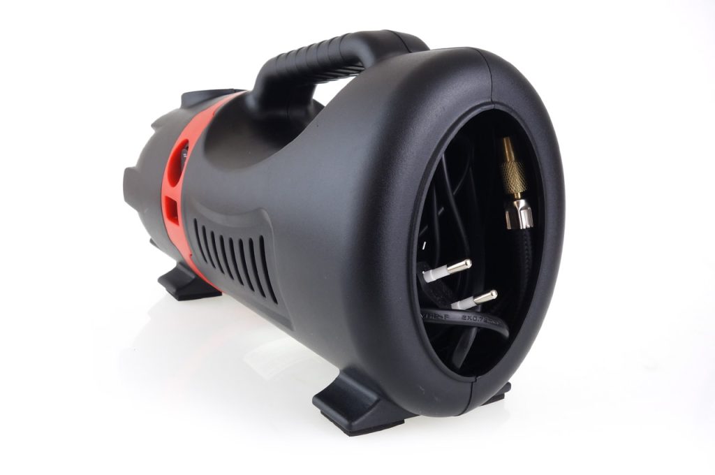 Εικόνα 4 από 5 — Amio – ΚΟΜΠΡΕΣΕΡ ΑΕΡΑ ΕΛΑΣΤΙΚΩΝ 230/12V 150psi 10bar ΜΕ ΦΙΣ ΑΝΑΠΤΗΡΑ & LED ΦΑΚΟ & ΚΑΛΩΔΙΟ – 1 τεμ. (02383/AM)