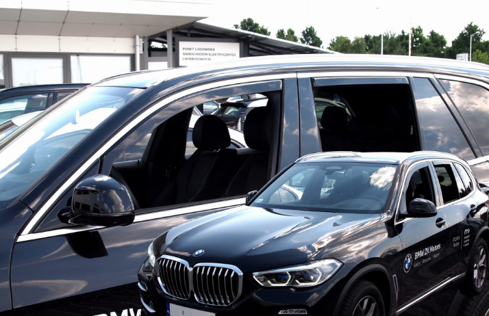 Εικόνα 1 από 6 — ΑΝΕΜΟΘΡΑΥΣΤΕΣ ΓΙΑ BMW X5 G05 5D 2018+ -ΣΕΤ ΑΥΤΟΚΙΝΗΤΟΥ ΑΠΟ ΕΥΚΑΜΠΤΟ ΦΙΜΕ ΠΛΑΣΤΙΚΟ HEKO – 4 ΤΕΜ.