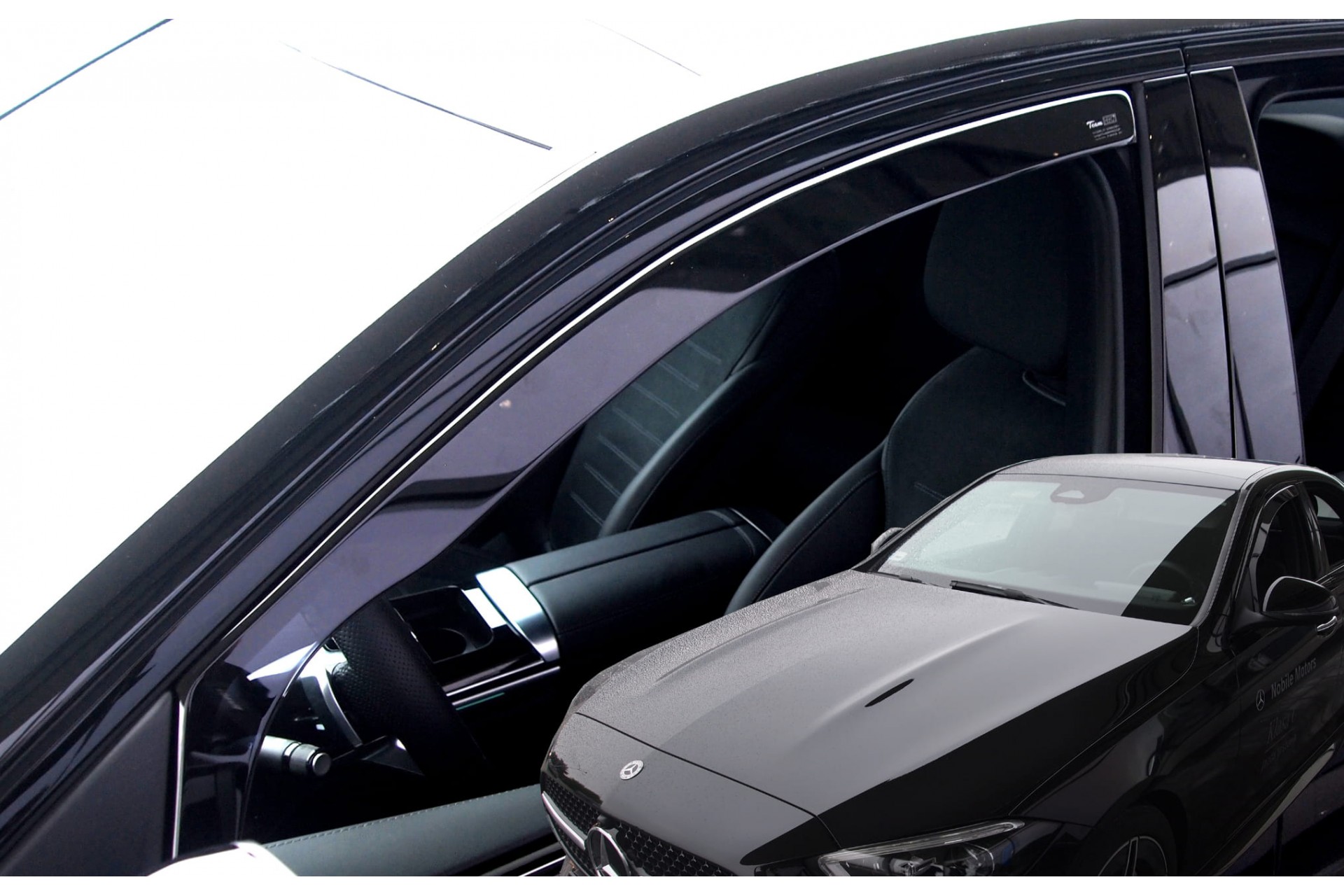 Εικόνα 1 από 5 — ΑΝΕΜΟΘΡΑΥΣΤΕΣ ΓΙΑ MERCEDES C-KLAS W206 4D 2021+ –  ΑΥΤΟΚΙΝΗΤΟΥ ΑΠΟ ΕΥΚΑΜΠΤΟ ΦΙΜΕ ΠΛΑΣΤΙΚΟ HEKO – 2 ΤΕΜ.
