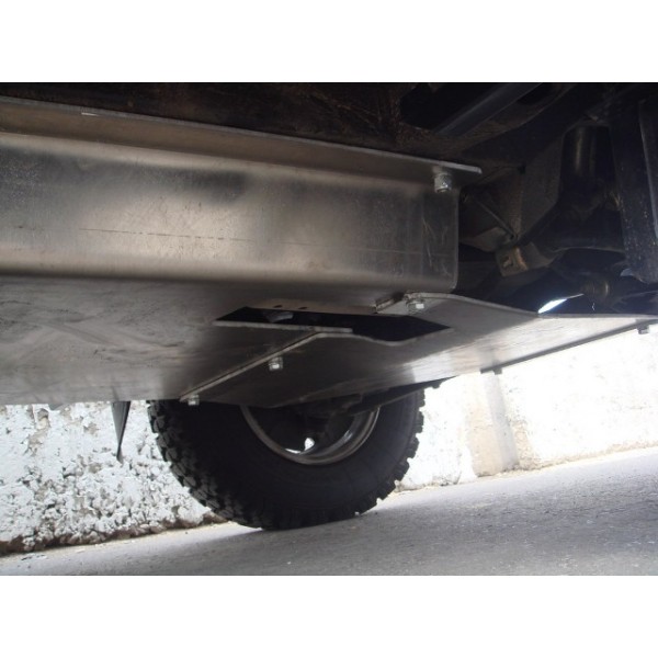 Εικόνα 2 από 2 — ΠΟΔΙΑ ΓΙΑ SUZUKI JIMNY 1.3 2012+ ΚΙΒΩΤΙΟΥ ΤΑΧΥΤΗΤΩΝ ΠΙΣΩ ΣΙΔΕΡΕΝΙΑ ΣΕΤ ΜΕ ΒΙΔΕΣ