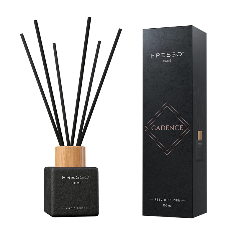 Εικόνα 1 από 12 — Fresso – Αρωματικό Χώρου με Στικ Cadence 100 ml Premium Home Reed Diffuser με FlowScent, Μαύρο Γυάλινο Μπουκάλι και Μαύρα Στικ από Fiberglass – 1 Τεμ. (390006/FRE)