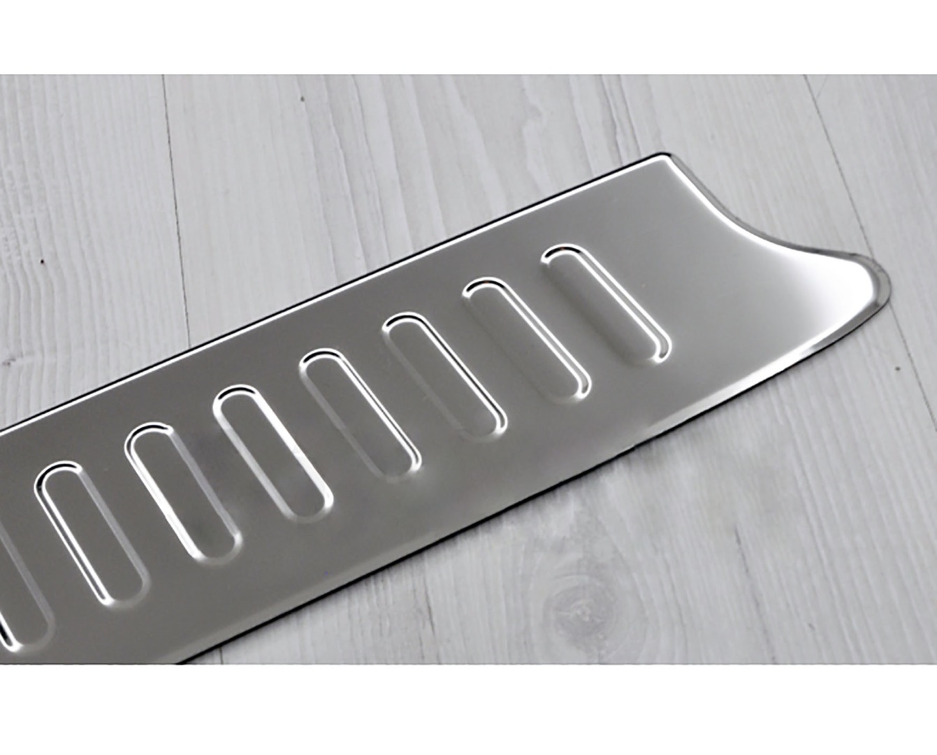 Εικόνα 1 από 1 — TRIM  ΠΟΡΤ ΠΑΓΚΑΖ ΓΙΑ RENAULT TRAFIC 2001-2010