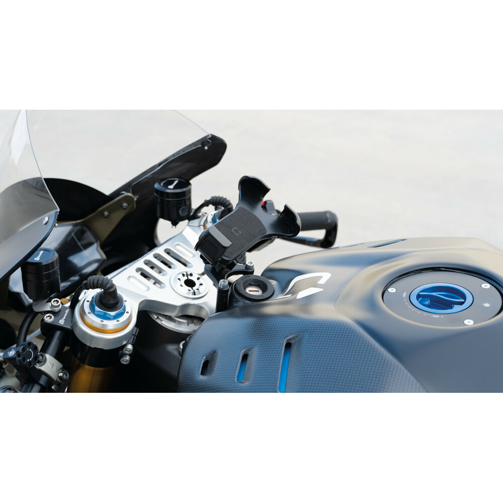 Εικόνα 7 από 17 — Βάση Στήριξης Κινητού Panigale της σειράς Titan Optiline για τις Βίδες στην Μίζα στο Τιμόνι Μηχανής Panigale 899, 959, V2, 1199, 1299, V4 με σύστημα Duolock, συμβατή με Θήκες ή Αντάπτορες Κινητού Optiline