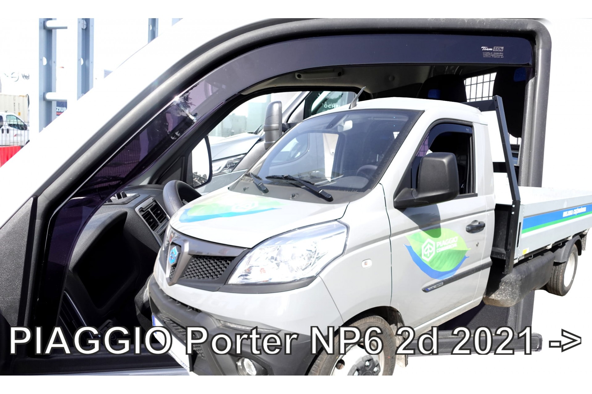 Εικόνα 1 από 1 — ΑΝΕΜΟΘΡΑΥΣΤΕΣ ΓΙΑ PIAGGIO PORTER NP6 2D 2021+ ΖΕΥΓΑΡΙ ΑΠΟ ΕΥΚΑΜΠΤΟ ΦΙΜΕ ΠΛΑΣΤΙΚΟ HEKO – 2 ΤΕΜ
