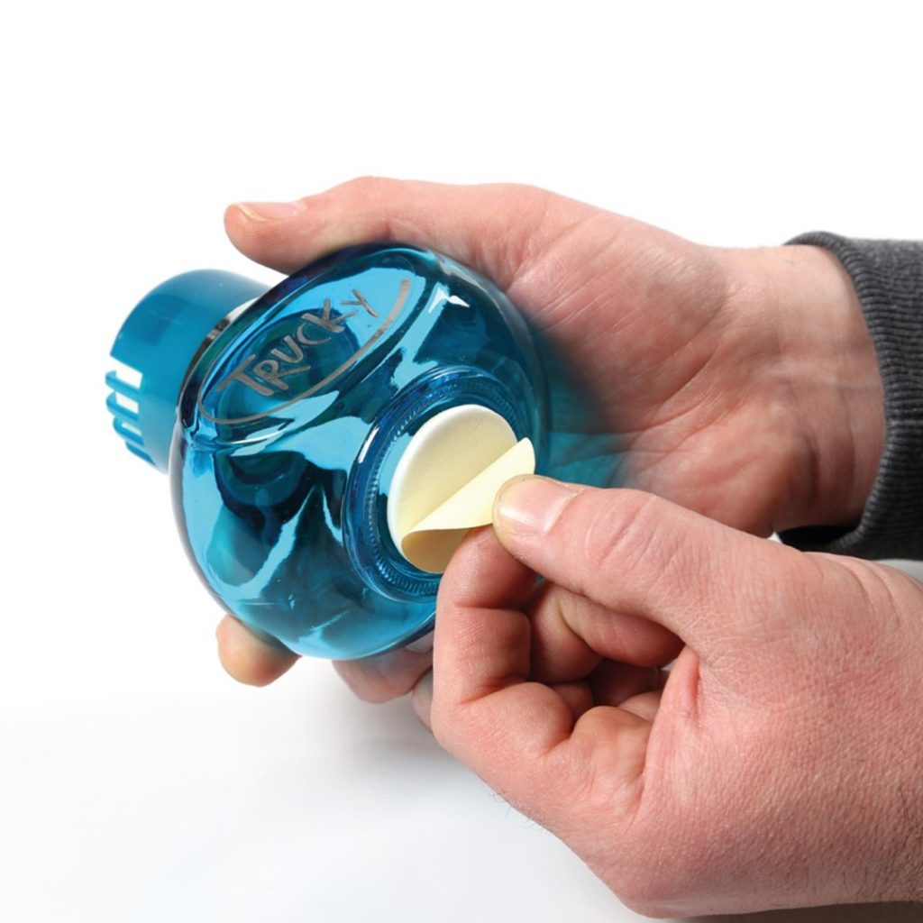 Εικόνα 2 από 4 — ΑΡΩΜΑΤΙΚΟ TRUCKY OCEAN/ΩΚΕΑΝΟΣ 150 ml (ΓΑΛΑΖΙΟ/ΑΥΤΟΚΟΛΛΗΤΗ ΒΑΣΗ)