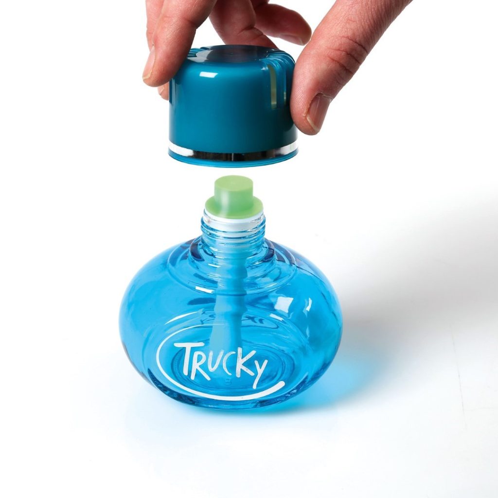 Εικόνα 3 από 4 — ΑΡΩΜΑΤΙΚΟ TRUCKY OCEAN/ΩΚΕΑΝΟΣ 150 ml (ΓΑΛΑΖΙΟ/ΑΥΤΟΚΟΛΛΗΤΗ ΒΑΣΗ)