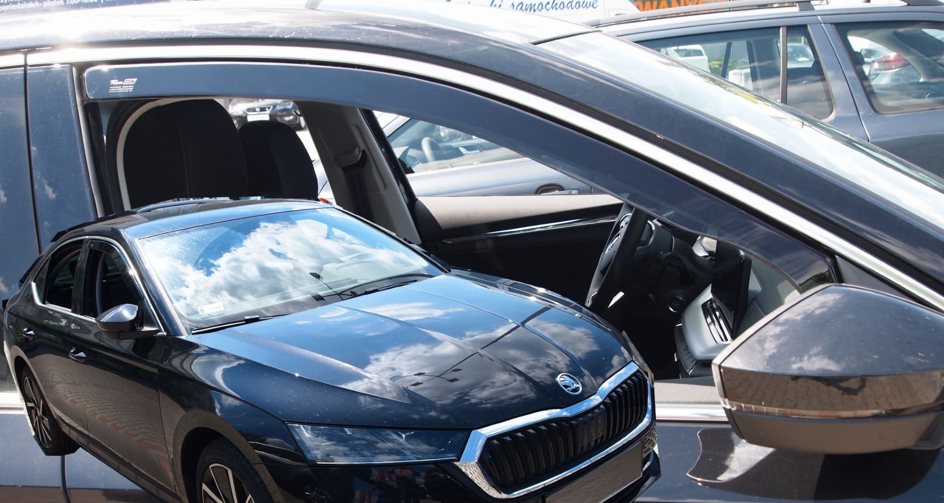 Εικόνα 1 από 5 — ΑΝΕΜΟΘΡΑΥΣΤΕΣ ΓΙΑ SKODA OCTAVIA A8 5D LIFTBACK 2020+ ΖΕΥΓΑΡΙ ΑΠΟ ΕΥΚΑΜΠΤΟ ΦΙΜΕ ΠΛΑΣΤΙΚΟ HEKO – 2 ΤΕΜ.