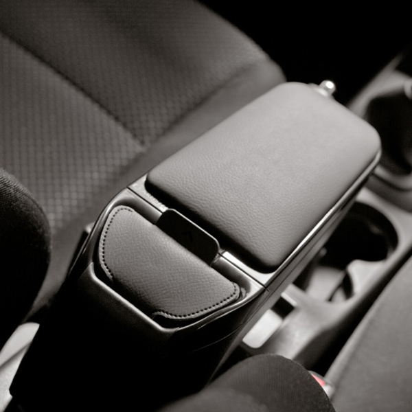 Εικόνα 2 από 3 — NISSAN MICRA 2017+ ΤΕΜΠΕΛΗΣ ARMSTER 2 (ΜΑΥΡΟΣ ΜΕ ΤΣΕΠΗ)