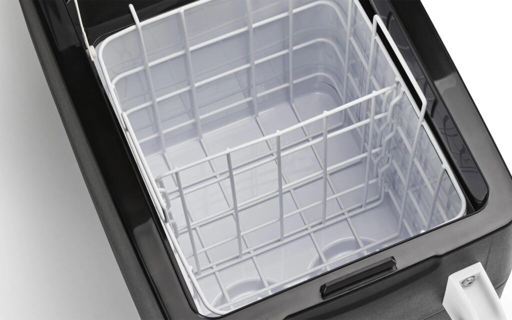 Εικόνα 3 από 4 — ΨΥΓΕΙΟ TB31 TRAVEL BOX 30L 12/24V 55W 380x350x585mm INDEL B – 1 TEM.