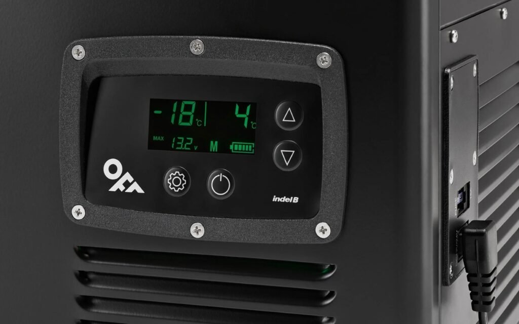 Εικόνα 3 από 4 — ΨΥΓΕΙΟ TB65DD STEEL BLACK ΜΕΤΑΛΛΙΚΟ ΜΕ 2 ΘΑΛΑΜΟΥΣ 60L (36L+24L) 12/24V 85W 499x810x492mm  INDEL B – 1 TEM.