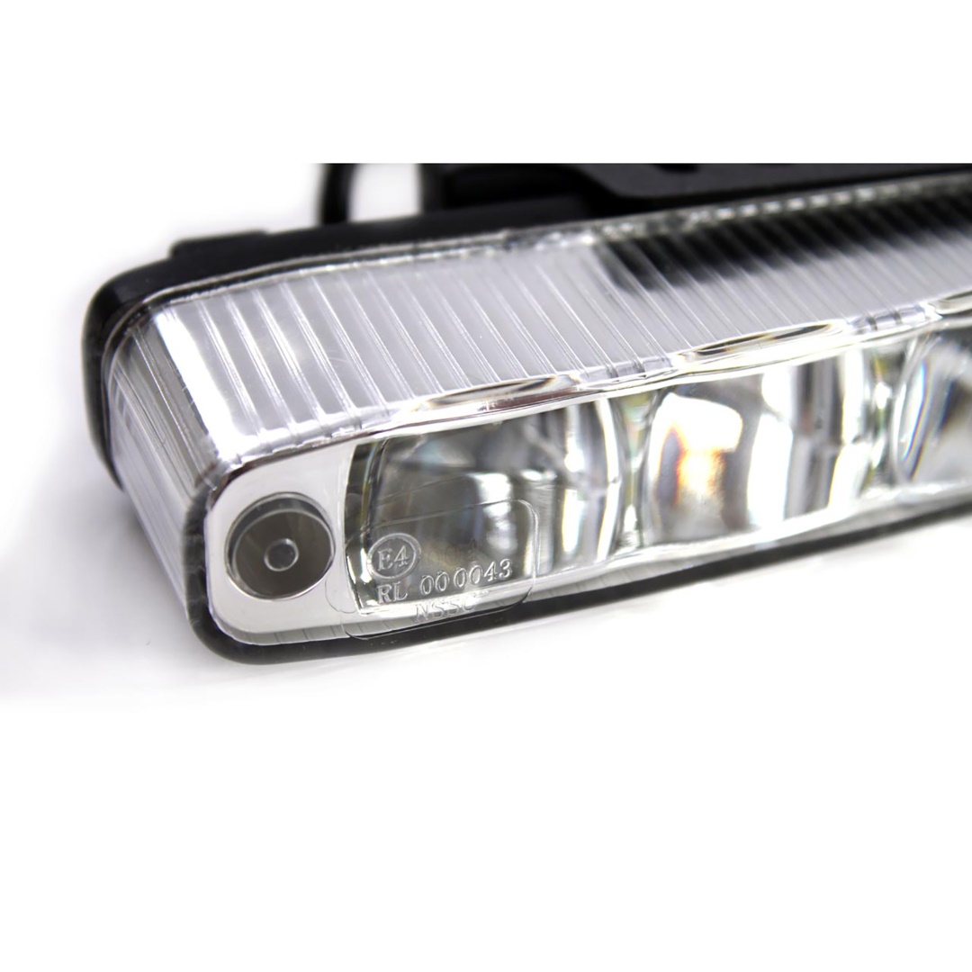 Εικόνα 5 από 9 — Amio – Φώτα Ημέρας DRL LED 12/24V 1000Lm για Αυξημένη Ορατότητα & Ασφάλεια σε Αυτοκίνητο & Φορτηγό – Σετ 2 Τεμ. (01522/AM)