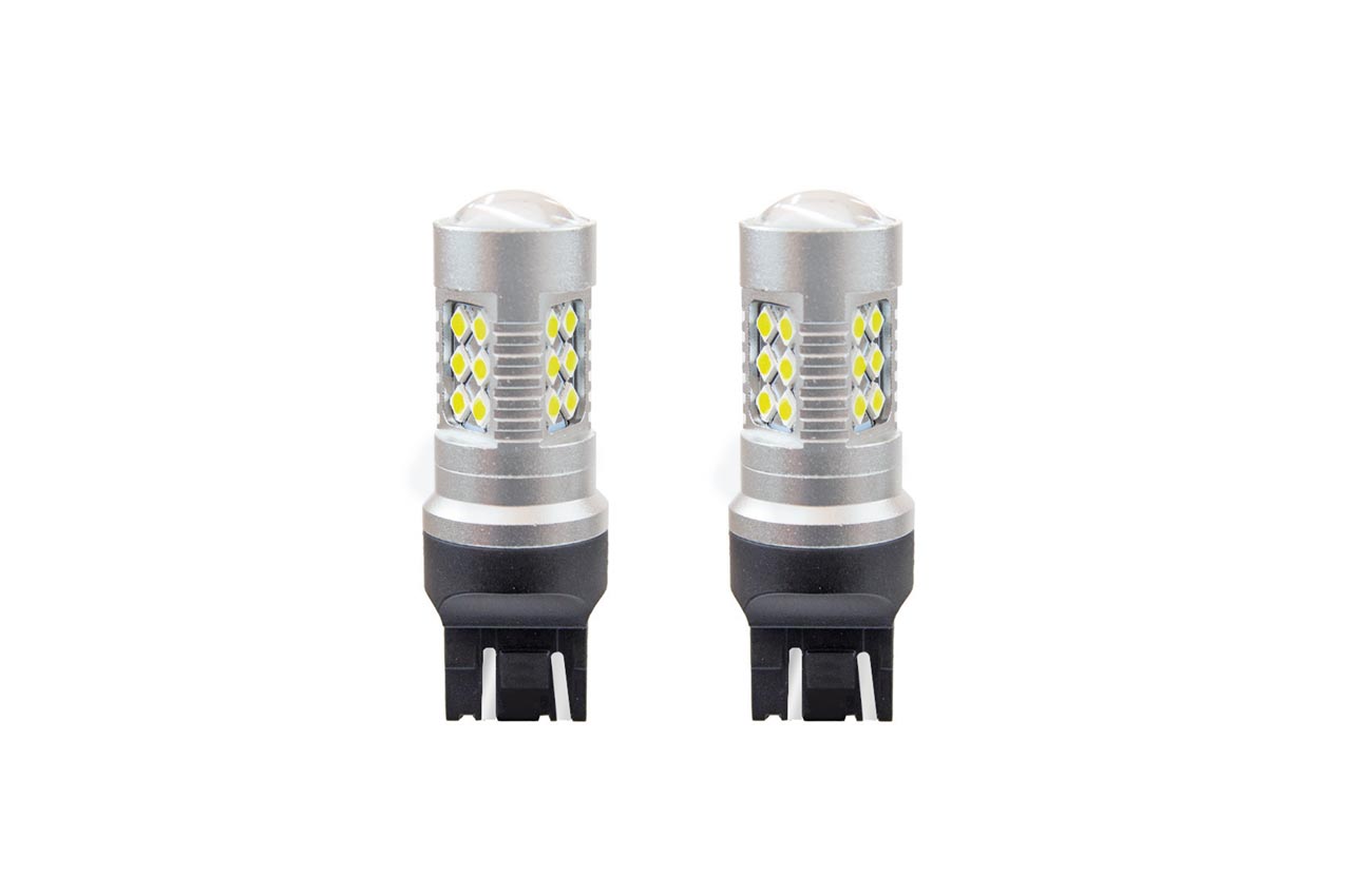Εικόνα 1 από 1 — Amio – Λαμπτήρες LED τύπου W21/5W (T20 / 7443) για 12V & 24V ισχύος 6.2W με ψυχρό λευκό φως 5600K και 24 SMD 3030 CANBUS για αυξημένη ορατότητα πίσω φωτισμού – 1 Σετ (02126/AM)
