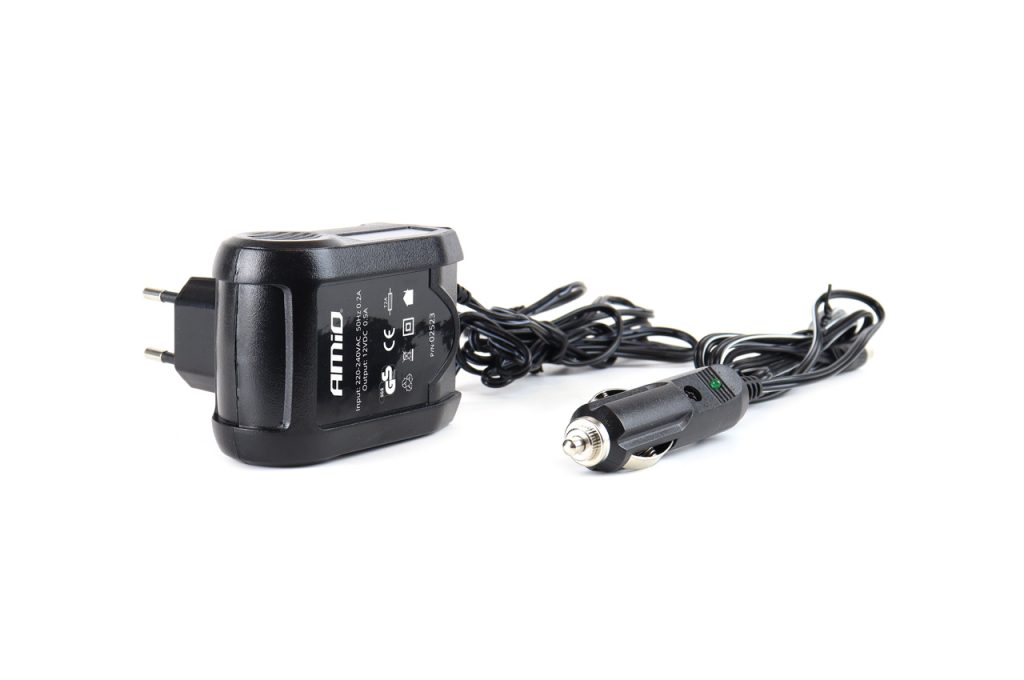 Εικόνα 6 από 11 — Amio – ΕΚΚΙΝΗΤΗΣ ΜΠΑΤΑΡΙΑΣ STARTER 4 ΣΕ 1 17Ah 12V DC 300A (700A max) 250PSI ΜΕ ΚΟΜΠΡΕΣΕΡ ΑΕΡΑ / ΜΑΝΟΜΕΤΡΟ / 3 LED / 2 ΠΡΙΖΕΣ 12V / 1 ΘΥΡΑ USB 5V 2,1A SENA ΓΙΑ ΒΕΝΖΙΝΗ ΚΑΙ DIESEL – 1 ΤΕΜ. (02523/AM)