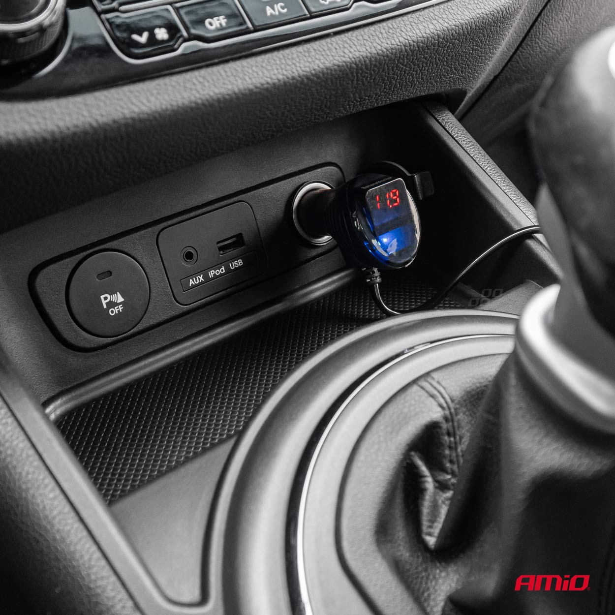 Εικόνα 3 από 7 — Amio – ΑΝΤΑΠΤΟΡΑΣ ΑΝΑΠΤΗΡΑ 12/24V 120W ΨΗΦΙΑΚΟΣ ΜΑΥΡΟΣ/3 ΘΕΣΕΙΣ/2xUSB-A + 1xUSB-C QC 4.0 ΜΕ ΚΑΛΩΔΙΟ 80cm – 1 Τεμ. (04366/AM)