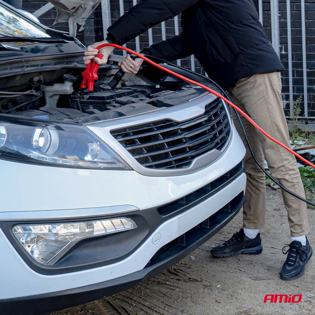 Εικόνα 4 από 11 — Amio – Καλώδια Φόρτισης Μπαταρίας (Ρευματοδότες) τάση λειτουργίας 12V ένταση ρεύματος 220A μήκος 3m με πιστοποίηση TUV για Επιβατικά Αυτοκίνητα – 1 σετ (04593/AM)