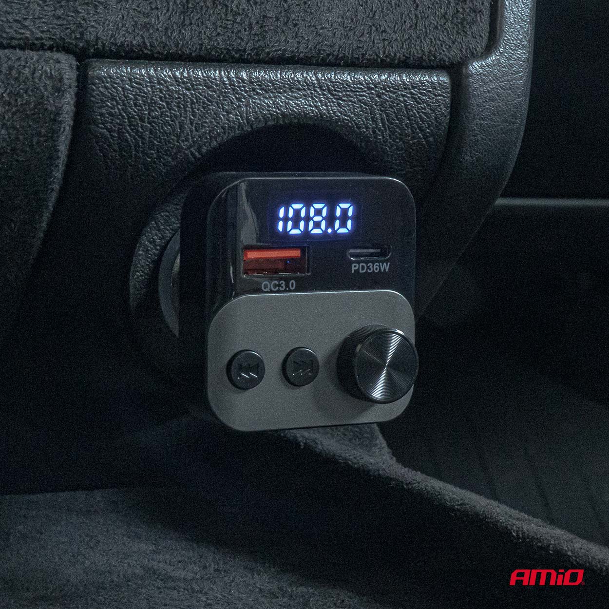 Εικόνα 2 από 10 — Amio – FM Transmitter Αναπτήρα τύπου FMT01 τάση λειτουργίας για Επιβατικά Αυτοκίνητα και Φορτηγά με 1xUSB Type-A και 1xUSB Type-C για Επιβατικά Αυτοκίνητα και Φορτηγά – 1 τεμ. (04647/AM)