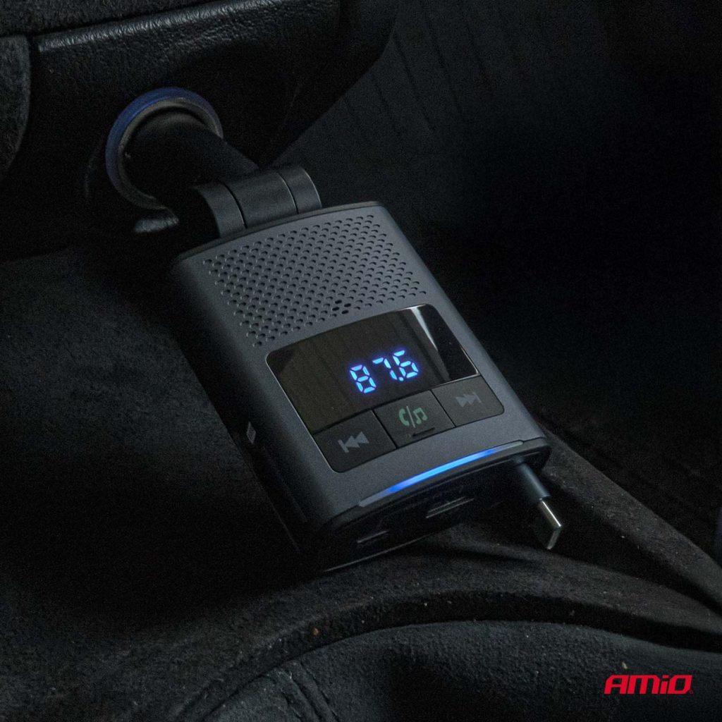 Εικόνα 3 από 12 — Amio – FM Transmitter Αυτοκινήτου 12/24V με 1xUSB Type-A, 1xUSB Type-C και Ενσωματωμένο Καλώδιο Φόρτισης Type-C – 1 τεμ. (04656/AM)