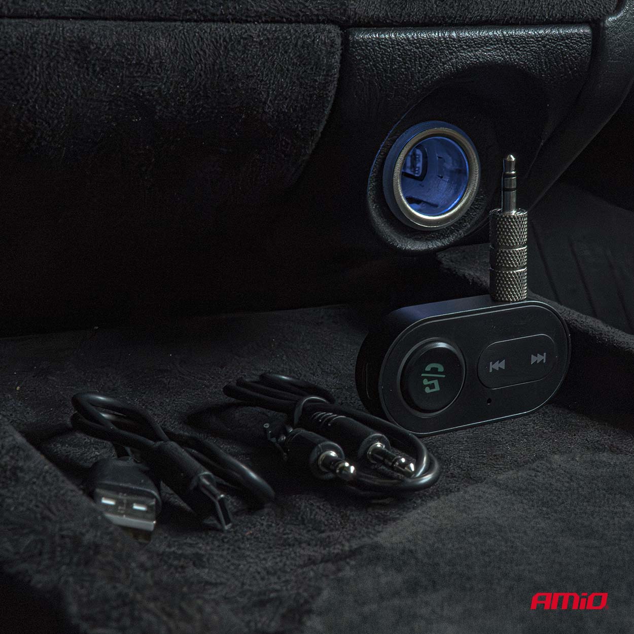 Εικόνα 2 από 10 — Amio – Bluetooth Δέκτης (Receiver) για Ασύρματη Μετάδοση Ήχου με υποδοχή Mini Jack 3.5mm για Αυτοκίνητα και Ηχοσυστήματα – 1 τεμ. (04658/AM)