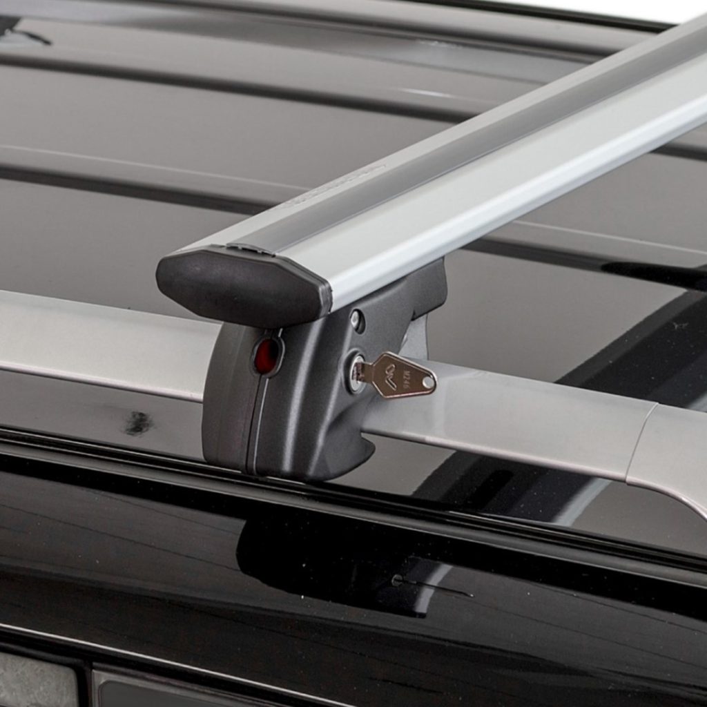 Εικόνα 5 από 7 — ΜΠΑΡΕΣ ΟΡΟΦΗΣ ΑΛΟΥΜΙΝΙΟΥ JACKSON XL SILVER 135 cm ΣΕ ΑΣΗΜΙ ΧΡΩΜΑ ΓΙΑ ΟΡΟΦΗ ΜΕ RAISED RAILS MENABO – 2 ΤΕΜ.