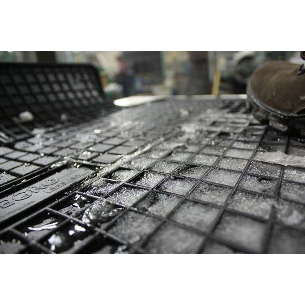 Εικόνα 2 από 6 — Πατάκια Αυτοκινήτου Λαστιχένια VW Crafter 2017-> – Man TGE 2017-> 2τμχ Frogum