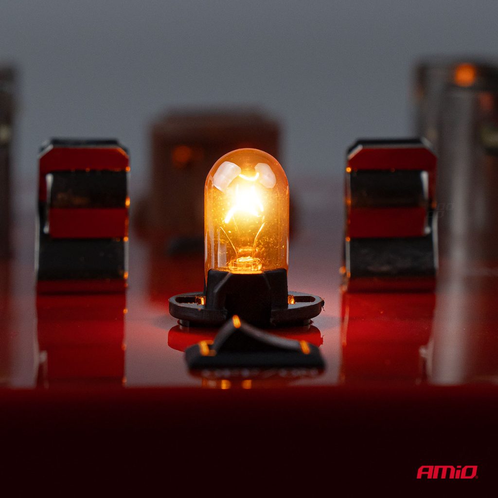 Εικόνα 2 από 6 — Amio – Λάμπες Αλογόνου WY5W W2.1×9.5d Καρφωτές 12V 5W Λευκό/Χρώμιο Lumitec για Φωτισμό Θέσης & Εσωτερικό – Σετ 2 Τεμ. (04628/AM)