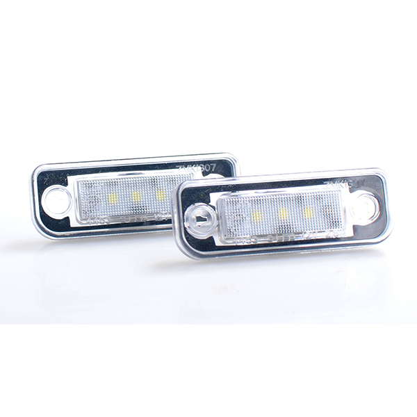 Εικόνα 1 από 2 — ΦΩΤΑ ΠΙΝΑΚΙΔΑΣ LED MERCEDES MTECH – 2 ΤΜΧ.