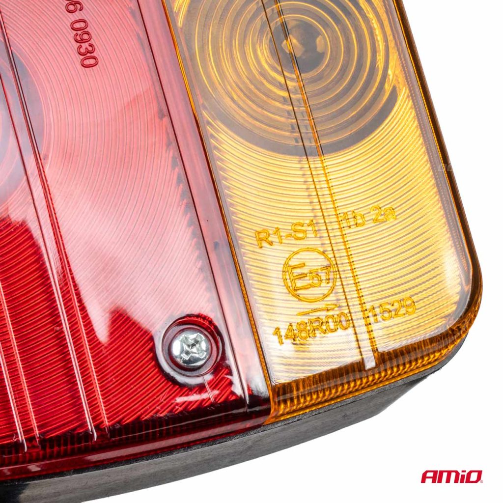 Εικόνα 6 από 7 — Amio – Φανάρια Τρέιλερ Μαγνητικά 12V με 7-PIN ISO & Ανακλαστικά Τρίγωνα για Ασφαλή Σήμανση & Ορατότητα – 2 Τεμ. (02095/AM)