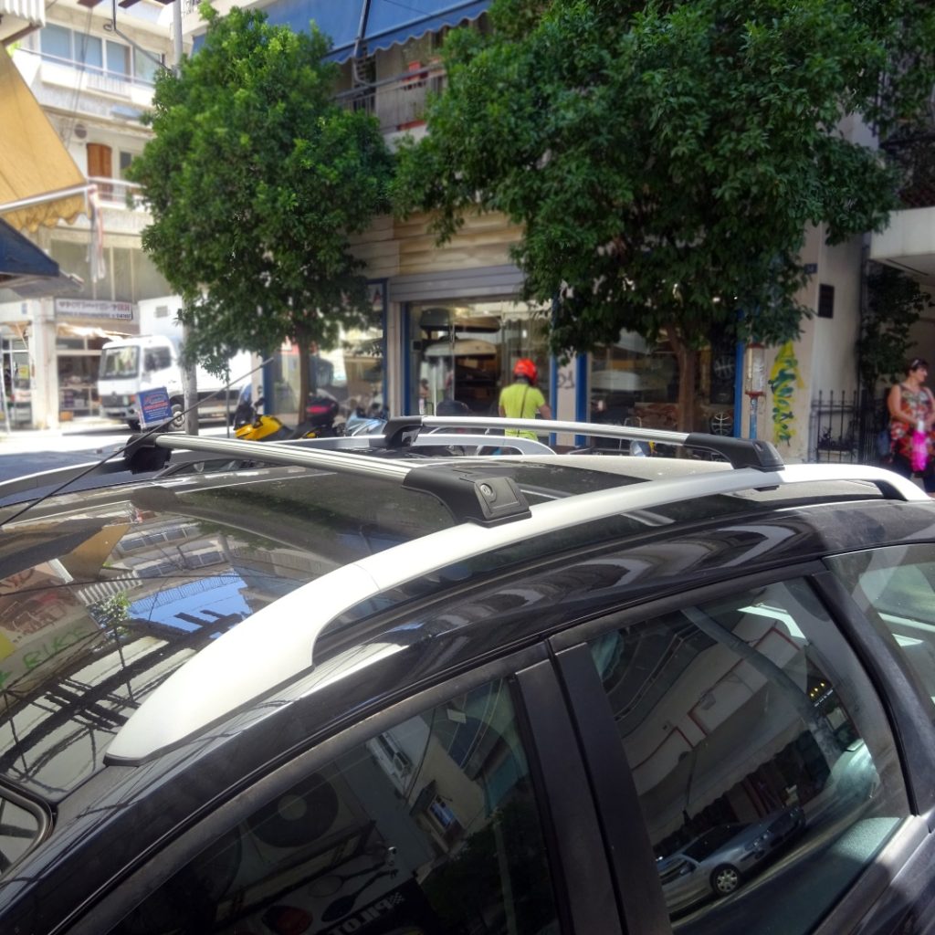 Εικόνα 5 από 5 — ΜΠΑΡΕΣ ΟΡΟΦΗΣ ΓΙΑ ΧΑΜΗΛΕΣ ΓΙΑ RAISED RAILS 90CM ΑΛΟΥΜΙΝΙΟΥ ΜΕ ΚΛΕΙΔΙ 2ΤΕΜ