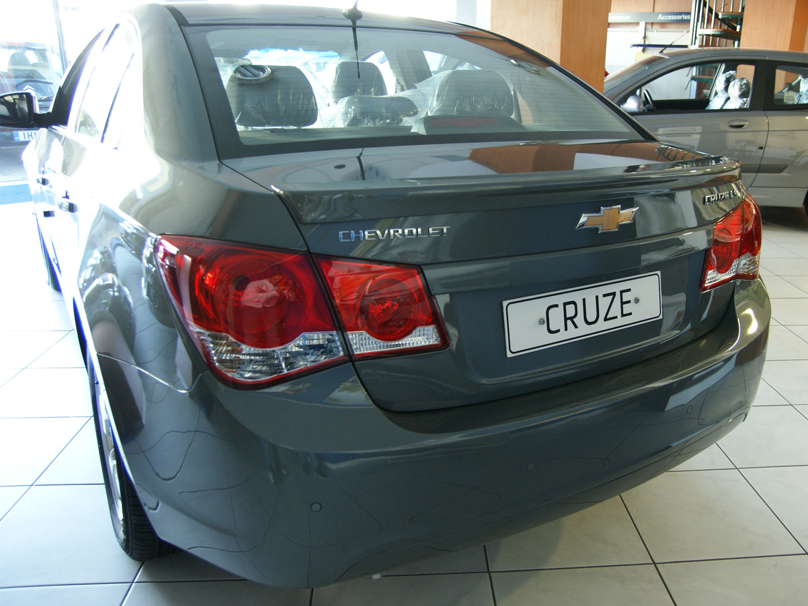 Εικόνα 2 από 4 — Motordrome – Αεροτομή Επικαθήμενη για Chevrolet Cruze J300 Sedan (2008-2016) – 1 Τεμ.  (A-357)