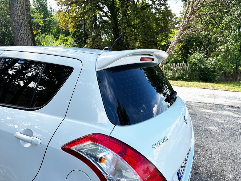 Εικόνα 2 από 5 — Motordrome – Αεροτομή Οροφής για Suzuki Swift Mk3 (2010-2017) – 1 Τεμ.  (A-383)