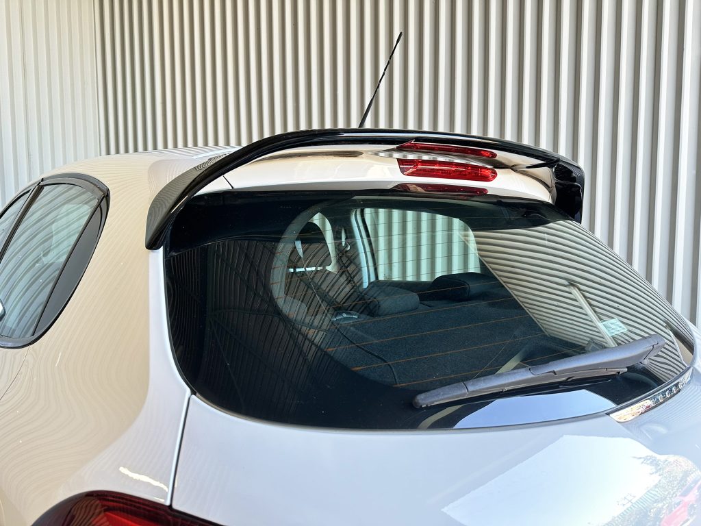 Εικόνα 5 από 7 — Motordrome – Αεροτομή Οροφής για Peugeot 208 Mk1 (2012-2019) – 1 Τεμ.  (A-397)