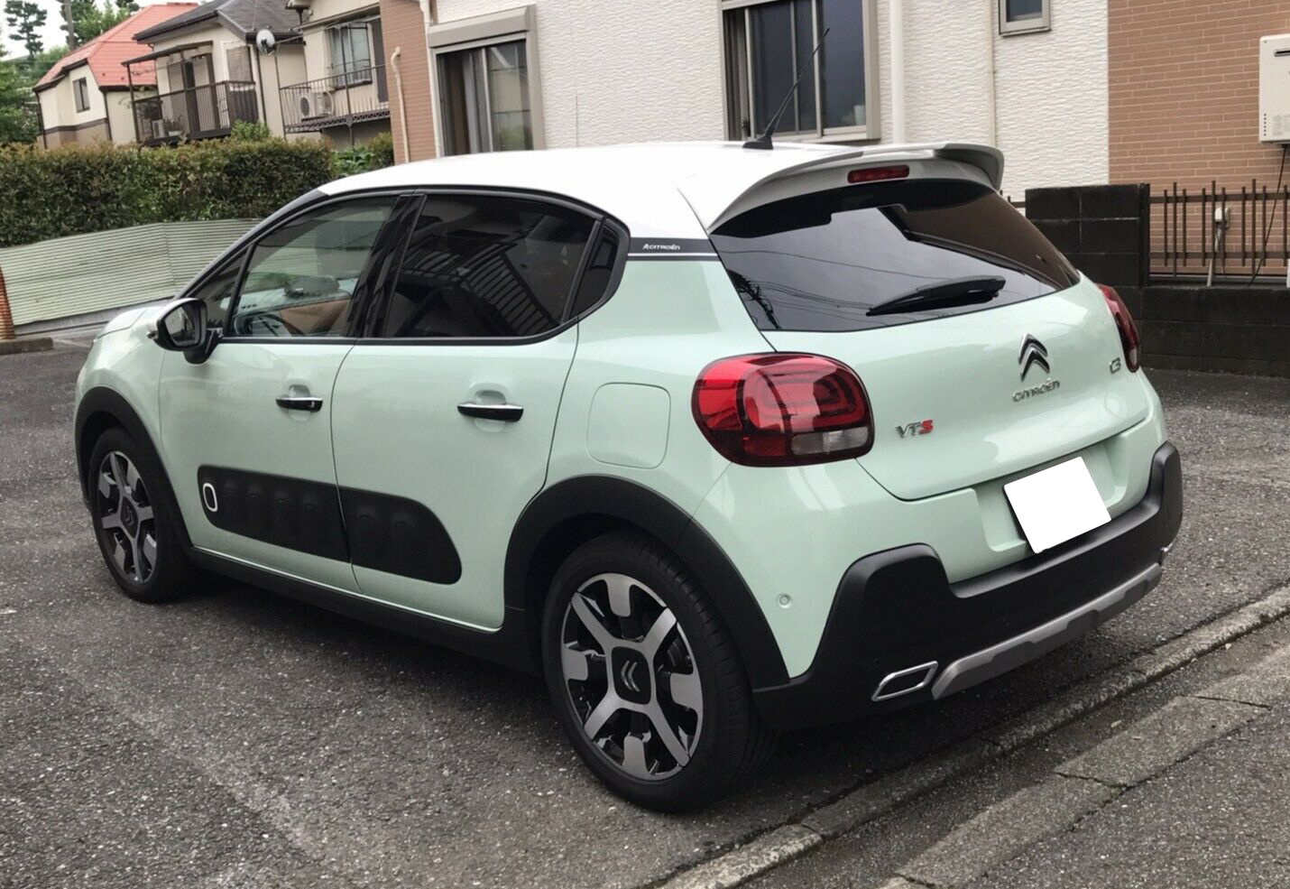 Εικόνα 1 από 5 — Motordrome – Αεροτομή Οροφής για Citroen C3 Mk3 (2017-2024) – 1 Τεμ.  (A-453)