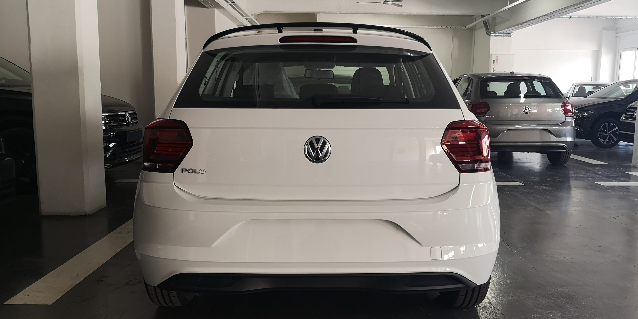 Εικόνα 3 από 3 — Motordrome – Αεροτομή Οροφής για Volkswagen Polo Mk6 (2017-) – 1 Τεμ.  (A-457)