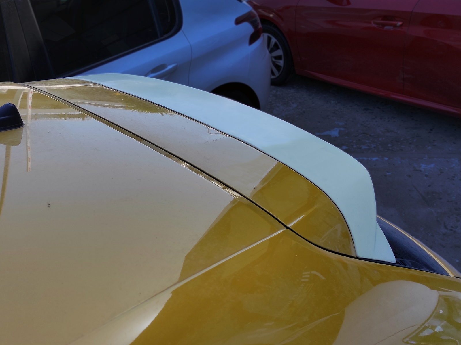 Εικόνα 2 από 3 — Motordrome – Αεροτομή Οροφής V.1 για Peugeot 208 Mk2 (2019-) – 1 Τεμ.  (A-465)
