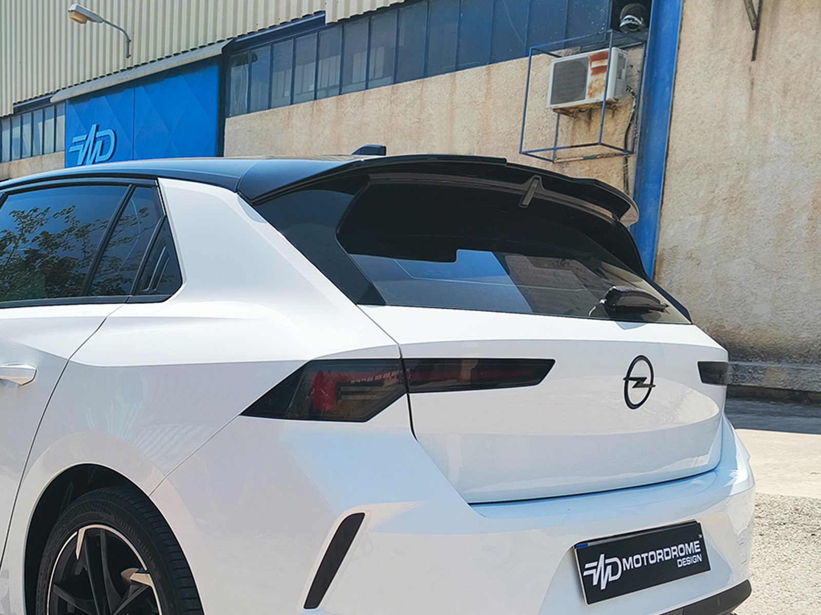 Εικόνα 1 από 6 — Motordrome – Αεροτομή Οροφής για Opel Astra L (2021-) – 1 Τεμ.  (A-501)