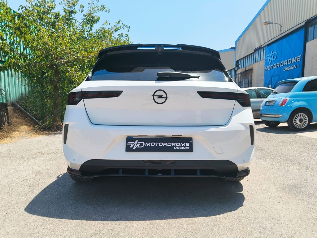 Εικόνα 3 από 6 — Motordrome – Αεροτομή Οροφής για Opel Astra L (2021-) – 1 Τεμ.  (A-501)