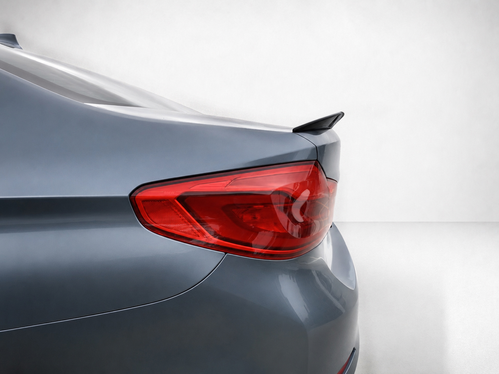 Εικόνα 4 από 4 — Motordrome – Αεροτομή Επικαθήμενη για BMW 5 Series G30 (2017-) – 1 Τεμ.  (A-503)
