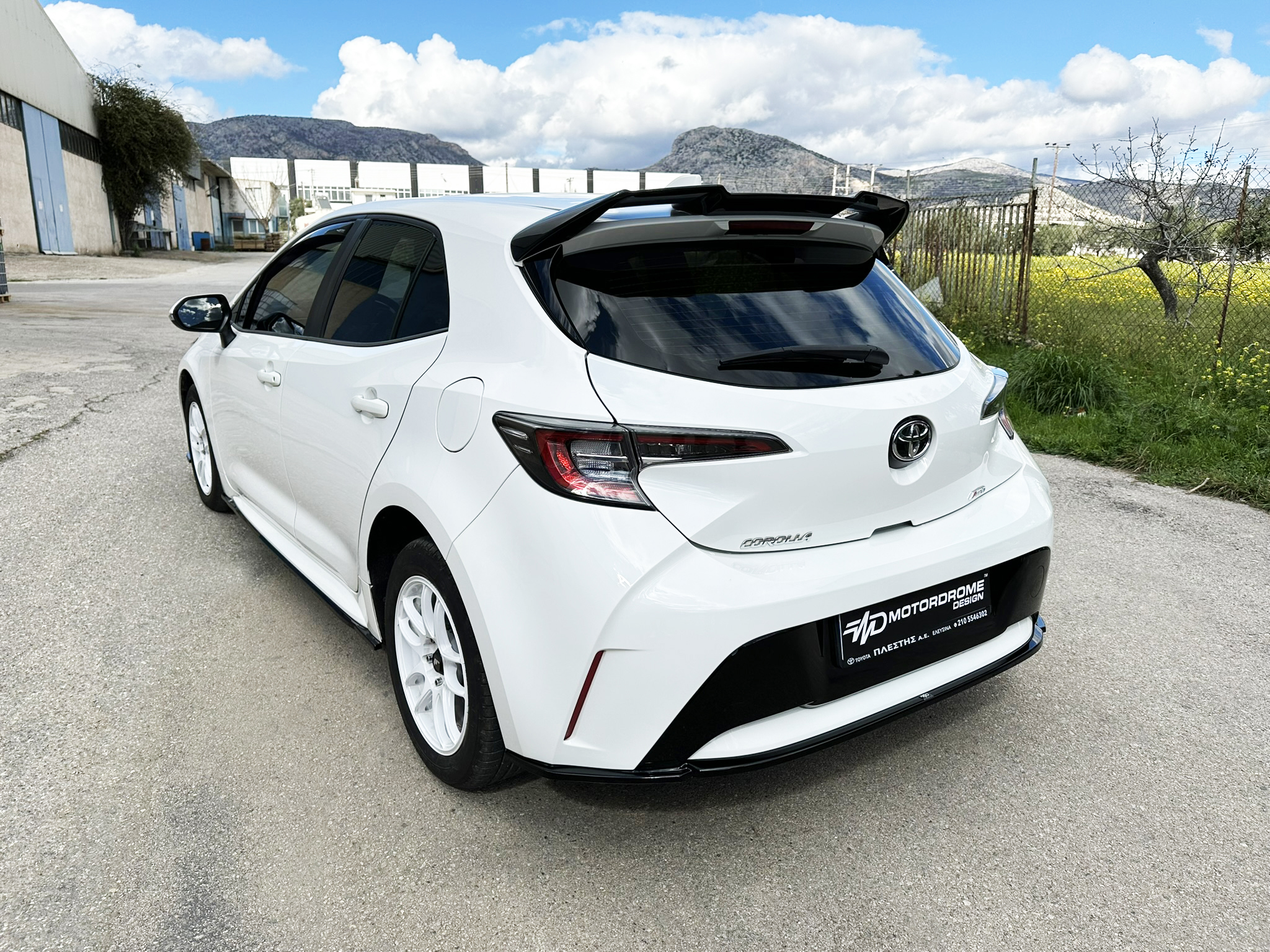 Εικόνα 2 από 4 — Motordrome – Αεροτομή Οροφής για Toyota Corolla Mk12 Hatchback (2018-) – 1 Τεμ.  (A-511)