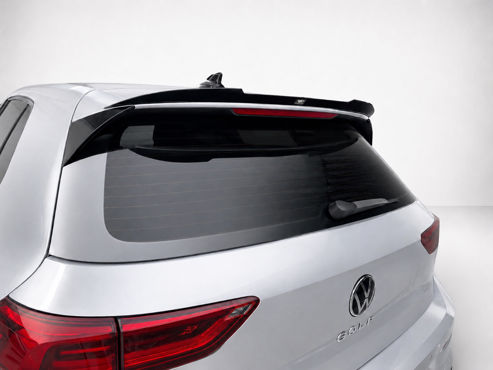 Εικόνα 1 από 5 — Motordrome – Επιπρόσθετη Αεροτομή για Volkswagen Golf Mk8 / Mk8 Facelift Standard / R-Line / GTE – 1 Τεμ.  (A-522)