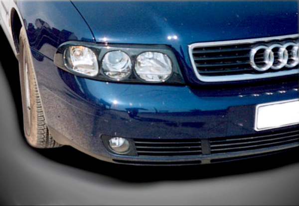 Εικόνα 2 από 2 — ΦΡΥΔΑΚΙΑ ΓΙΑ AUDI A4 AUDI A4 ΕΜΠΡΟΣ ΠΛAΣΤΙΚΟ MOTORDROME