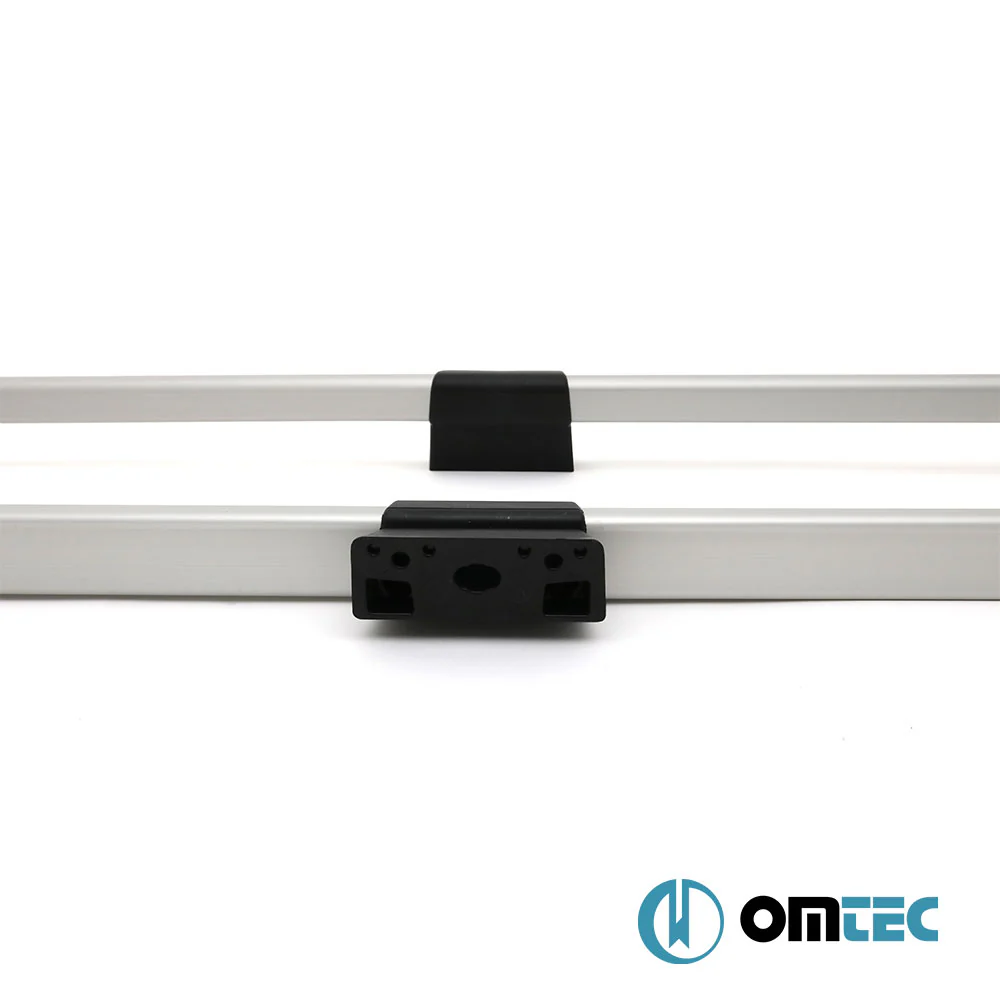 Εικόνα 4 από 5 — Omtec – Παράλληλες Μπάρες Οροφής Διαιρούμενες για Nissan NV200 2010 > / Chevrolet City Express 2015 > από Αλουμίνιο σε Ασημί Χρώμα και Μέγιστο Βάρος Φορτίου 75 kg – 2 τεμ. (D5035933/OM)