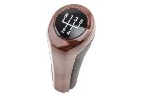 ΠΟΜΟΛΟ ΤΑΧΥΤΗΤΩΝ ΓΙΑ BMW E36/E46/E90/E91/E34/E39/E60/E6/X1/X3/X5 ΞΥΛΙΝΟ ΜΕ ΕΝΔΕΙΞΗ 5 ΤΑΧΥΤΗΤΩΝ NTY