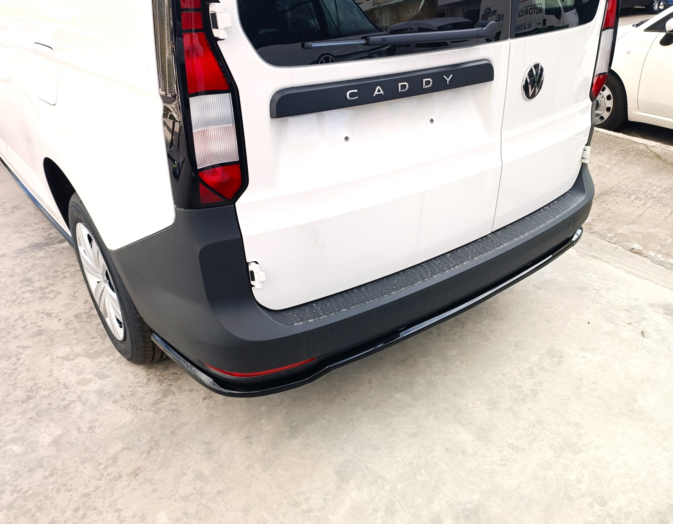 Εικόνα 8 από 10 — Motordrome – Πίσω Σπλίτερ Μακρύ για Ford Transit Connect Mk3 (2024-) – 1 Τεμ.  (K172-004)