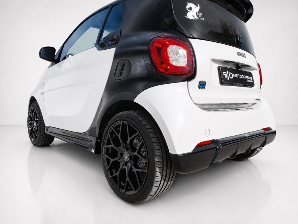 Εικόνα 4 από 6 — Motordrome – Πίσω Σπόιλερ για Smart 453 – 1 Τεμ.  (K154-002)