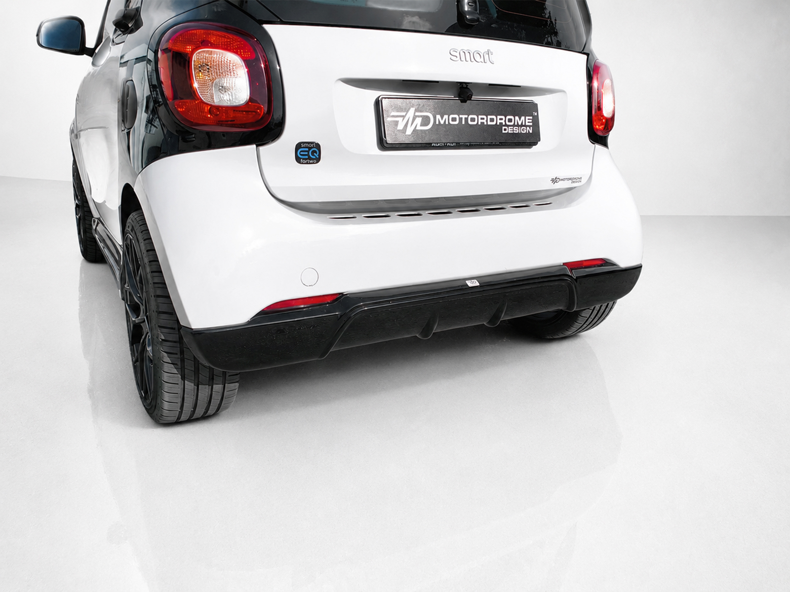 Εικόνα 5 από 6 — Motordrome – Πίσω Σπόιλερ για Smart 453 – 1 Τεμ.  (K154-002)