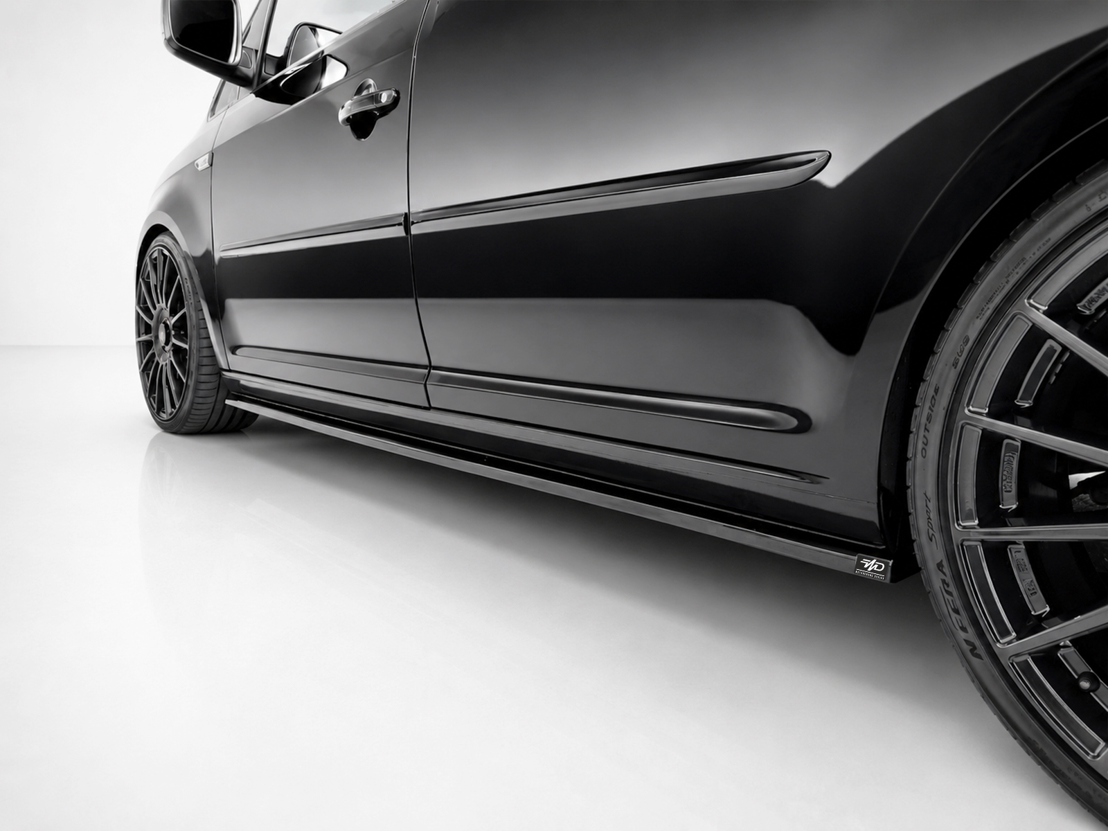 Εικόνα 3 από 5 — Motordrome – Επιπρόσθετα Μαρσπιέ για Volkswagen Caddy Mk4 – 1 Σετ. (K157-003)