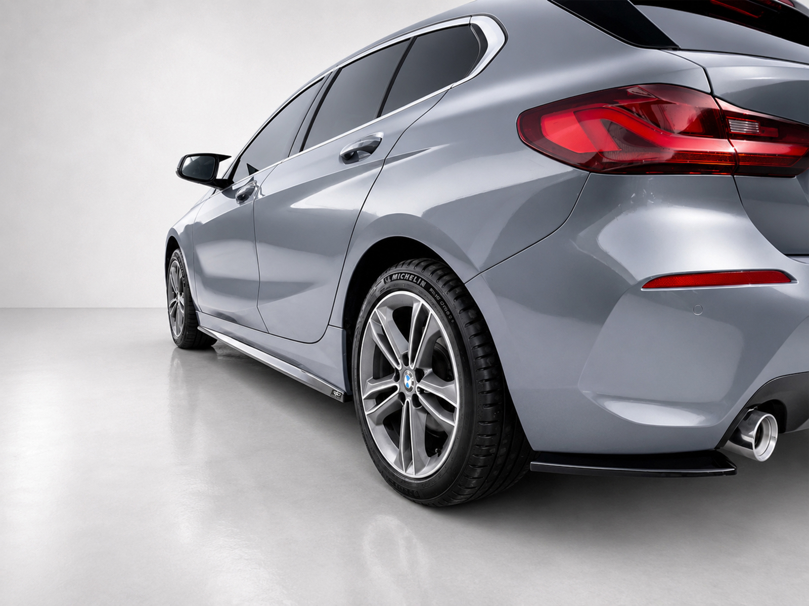 Εικόνα 3 από 4 — Motordrome – Επιπρόσθετα Μαρσπιέ για BMW 1 Series F40 – 1 Σετ. (K164-002)