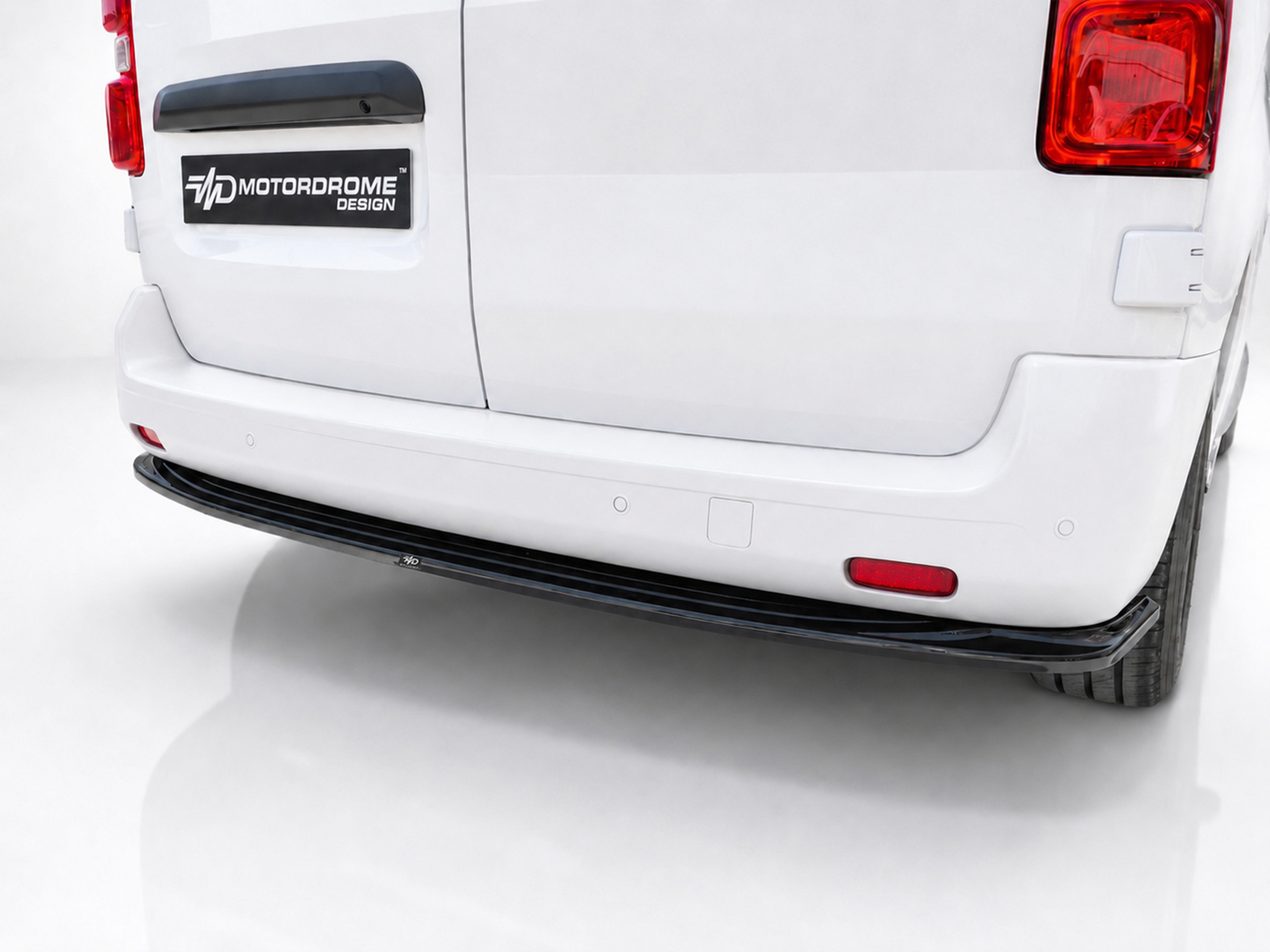 Εικόνα 3 από 5 — Motordrome – Πίσω Σπλίτερ για Citroen Jumpy / Space Tourer / Fiat Scudo / Opel Vivaro / Zafira Life / Peugeot Expert / Traveller / Toyota Proace L2 Mk3 – 1 Τεμ.  (K170-006)